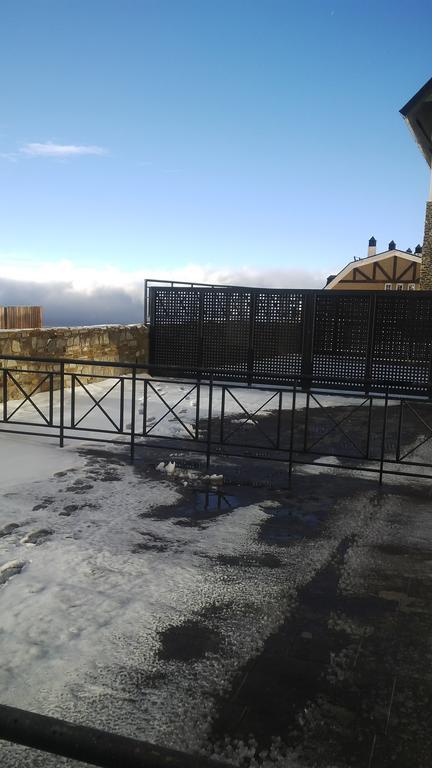 Apartamento Edificio Serraneu. Sierra Nevada. Granada Zimmer foto