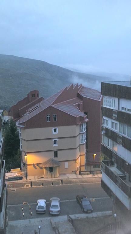 Apartamento Edificio Serraneu. Sierra Nevada. Granada Exterior foto
